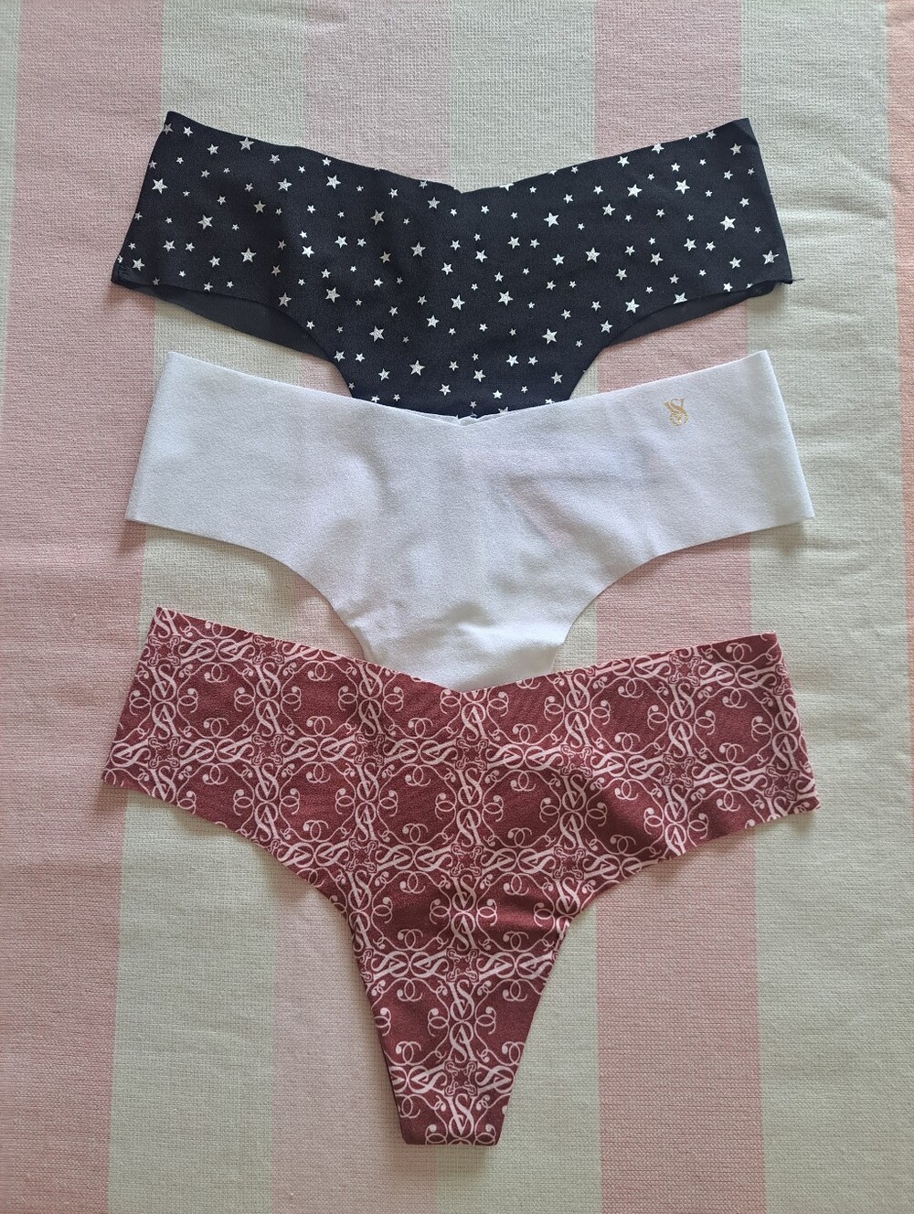 VS panties bundle (S) NWT